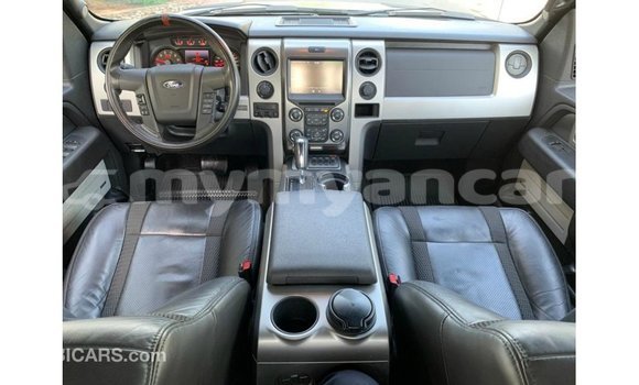 Buy Import Ford Club Wagon Beige Car in Import - Dubai in Ayeyarwady Buy Import Ford Club Wagon Beige Car in Import - Dubai in Ayeyarwady