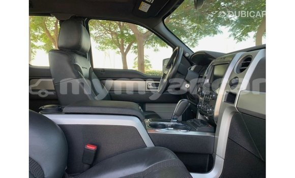 Buy Import Ford Club Wagon Beige Car in Import - Dubai in Ayeyarwady Buy Import Ford Club Wagon Beige Car in Import - Dubai in Ayeyarwady