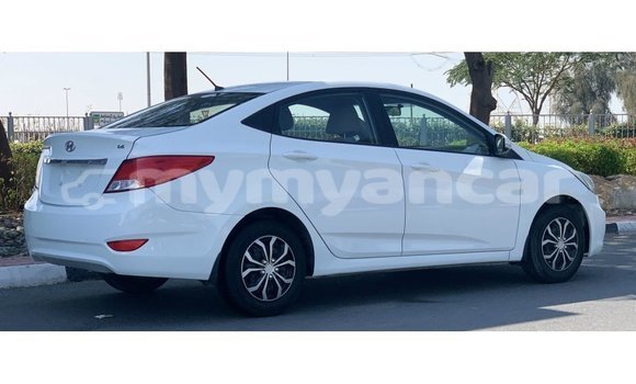 Buy Import Hyundai Accent White Car in Import - Dubai in Ayeyarwady Buy Import Hyundai Accent White Car in Import - Dubai in Ayeyarwady