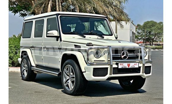 Buy Import Mercedes-Benz 190 (W201) White Car in Import - Dubai in Ayeyarwady