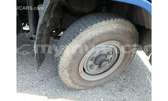 Buy Import Toyota 4Runner Blue Car in Import - Dubai in Ayeyarwady Buy Import Toyota 4Runner Blue Car in Import - Dubai in Ayeyarwady