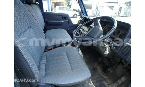 Buy Import Toyota 4Runner Blue Car in Import - Dubai in Ayeyarwady Buy Import Toyota 4Runner Blue Car in Import - Dubai in Ayeyarwady