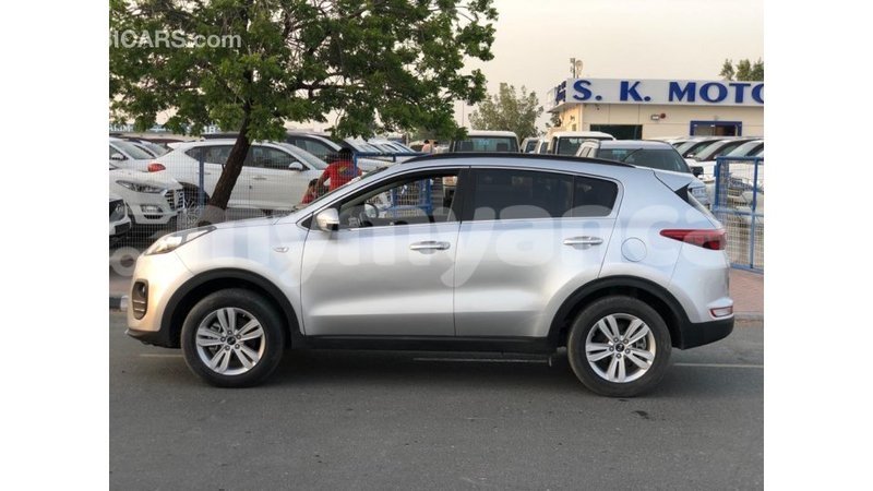 Big with watermark kia sportage ayeyarwady import dubai 3681