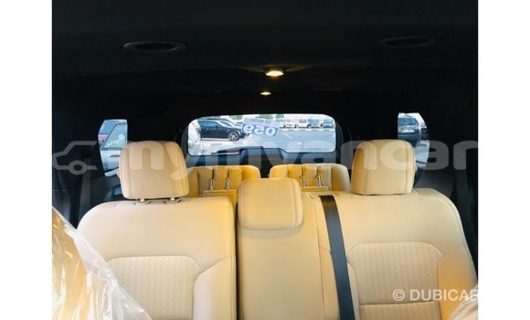 သွင်းကုန် Ford Explorer Red ကား Import - Dubai Ayeyarwady သွင်းကုန် Ford Explorer Red ကား Import - Dubai Ayeyarwady