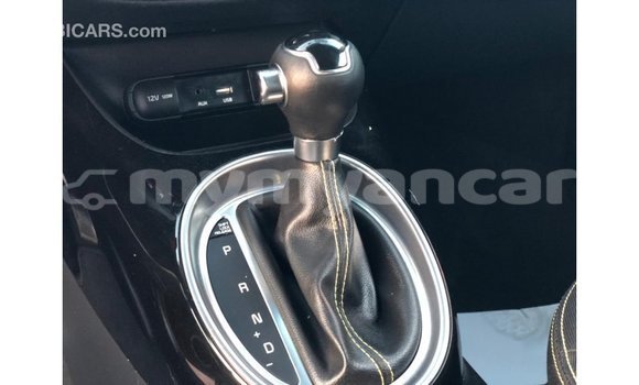 သွင်းကုန် Kia Soul Red ကား Import - Dubai Ayeyarwady သွင်းကုန် Kia Soul Red ကား Import - Dubai Ayeyarwady