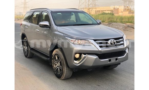 သွင်းကုန် Toyota Fortuner Other ကား Import - Dubai Ayeyarwady သွင်းကုန် Toyota Fortuner Other ကား Import - Dubai Ayeyarwady