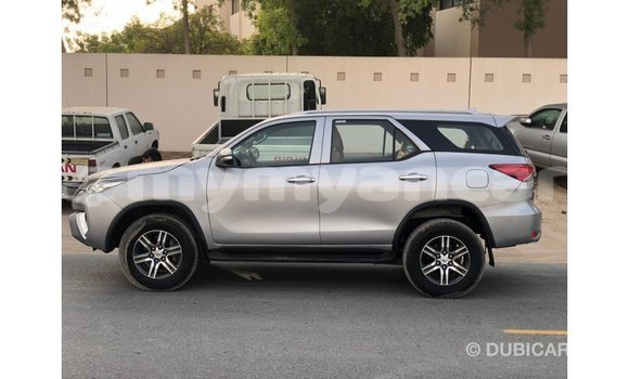 သွင်းကုန် Toyota Fortuner Other ကား Import - Dubai Ayeyarwady သွင်းကုန် Toyota Fortuner Other ကား Import - Dubai Ayeyarwady