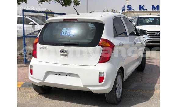သွင်းကုန် Kia Picanto White ကား Import - Dubai Ayeyarwady သွင်းကုန် Kia Picanto White ကား Import - Dubai Ayeyarwady