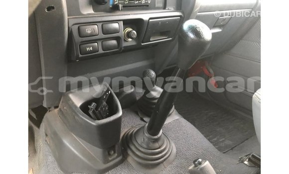 Buy Import Toyota Land Cruiser White Car in Import - Dubai in Ayeyarwady Buy Import Toyota Land Cruiser White Car in Import - Dubai in Ayeyarwady