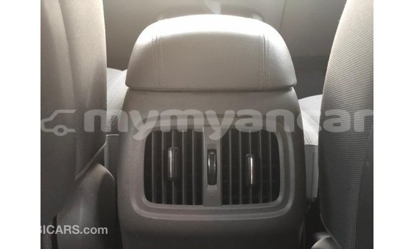 သွင်းကုန် Kia Sportage Other ကား Import - Dubai Ayeyarwady သွင်းကုန် Kia Sportage Other ကား Import - Dubai Ayeyarwady