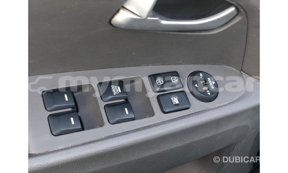 သွင်းကုန် Kia Sportage Other ကား Import - Dubai Ayeyarwady သွင်းကုန် Kia Sportage Other ကား Import - Dubai Ayeyarwady