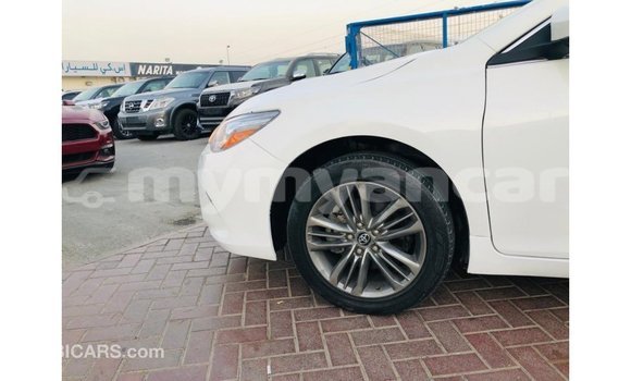 သွင်းကုန် Toyota Camry White ကား Import - Dubai Ayeyarwady သွင်းကုန် Toyota Camry White ကား Import - Dubai Ayeyarwady