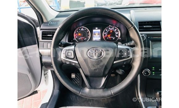 သွင်းကုန် Toyota Camry White ကား Import - Dubai Ayeyarwady သွင်းကုန် Toyota Camry White ကား Import - Dubai Ayeyarwady