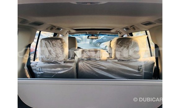 သွင်းကုန် Mitsubishi Pajero Black ကား Import - Dubai Ayeyarwady သွင်းကုန် Mitsubishi Pajero Black ကား Import - Dubai Ayeyarwady