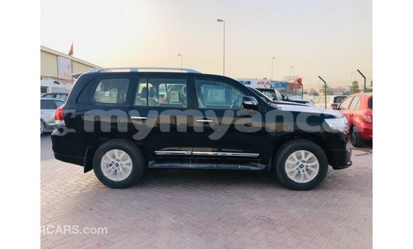 Buy Import Toyota Land Cruiser Black Car in Import - Dubai in Ayeyarwady Buy Import Toyota Land Cruiser Black Car in Import - Dubai in Ayeyarwady