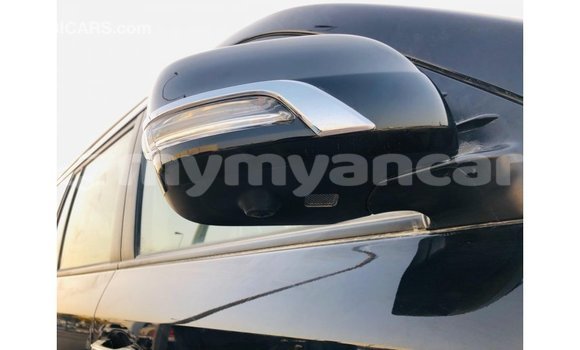 Buy Import Toyota Land Cruiser Black Car in Import - Dubai in Ayeyarwady Buy Import Toyota Land Cruiser Black Car in Import - Dubai in Ayeyarwady