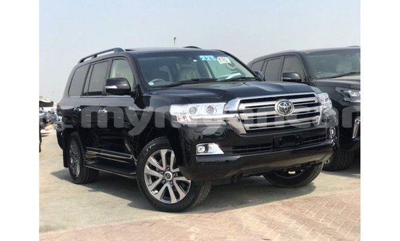 Buy Import Toyota Land Cruiser Black Car in Import - Dubai in Ayeyarwady