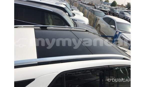 Buy Import Mercedes-Benz 190 (W201) White Car in Import - Dubai in Ayeyarwady Buy Import Mercedes-Benz 190 (W201) White Car in Import - Dubai in Ayeyarwady