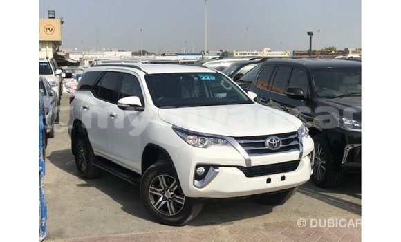 Buy Import Toyota Fortuner White Car in Import - Dubai in Ayeyarwady Buy Import Toyota Fortuner White Car in Import - Dubai in Ayeyarwady