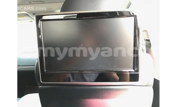 Acheter Import Voiture Toyota Land Cruiser Blanc à Import - Dubai, #<Region:0x000000000c5121b8> Acheter Import Voiture Toyota Land Cruiser Blanc à Import - Dubai, #<Region:0x000000000c5121b8>