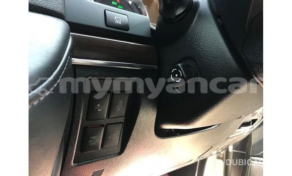 Acheter Import Voiture Toyota Land Cruiser Blanc à Import - Dubai, #<Region:0x000000000c5121b8> Acheter Import Voiture Toyota Land Cruiser Blanc à Import - Dubai, #<Region:0x000000000c5121b8>