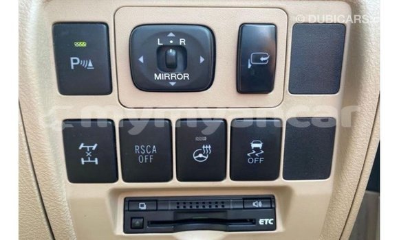 သွင်းကုန် Toyota Land Cruiser Black ကား Import - Dubai Ayeyarwady သွင်းကုန် Toyota Land Cruiser Black ကား Import - Dubai Ayeyarwady