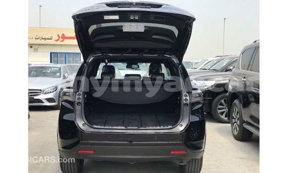 သွင်းကုန် Toyota Harrier Black ကား Import - Dubai Ayeyarwady သွင်းကုန် Toyota Harrier Black ကား Import - Dubai Ayeyarwady