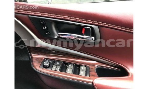 သွင်းကုန် Toyota Harrier Black ကား Import - Dubai Ayeyarwady သွင်းကုန် Toyota Harrier Black ကား Import - Dubai Ayeyarwady