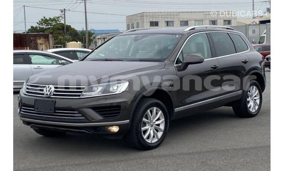 သွင်းကုန် Volkswagen Touareg Other ကား Import - Dubai Ayeyarwady သွင်းကုန် Volkswagen Touareg Other ကား Import - Dubai Ayeyarwady