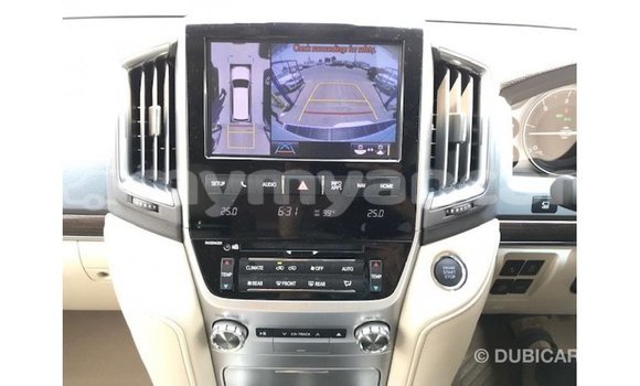 Acheter Import Voiture Toyota Land Cruiser Blanc à Import - Dubai, #<Region:0x000000000c5121b8> Acheter Import Voiture Toyota Land Cruiser Blanc à Import - Dubai, #<Region:0x000000000c5121b8>