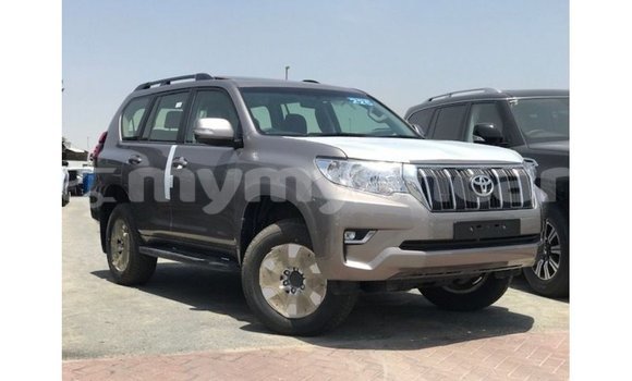 Buy Import Toyota Prado Brown Car in Import - Dubai in Ayeyarwady
