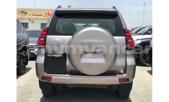 သွင်းကုန် Toyota Prado Brown ကား Import - Dubai Ayeyarwady သွင်းကုန် Toyota Prado Brown ကား Import - Dubai Ayeyarwady