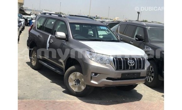 သွင်းကုန် Toyota Prado Brown ကား Import - Dubai Ayeyarwady သွင်းကုန် Toyota Prado Brown ကား Import - Dubai Ayeyarwady