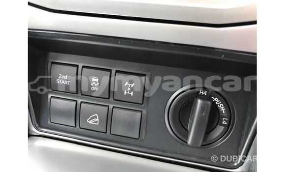 သွင်းကုန် Toyota Prado Brown ကား Import - Dubai Ayeyarwady သွင်းကုန် Toyota Prado Brown ကား Import - Dubai Ayeyarwady