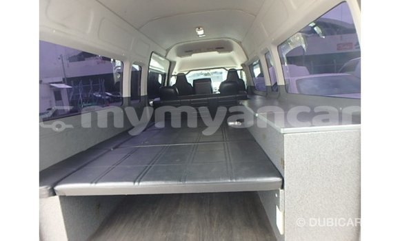 Acheter Import Voiture Toyota Hiace Blanc à Import - Dubai, #<Region:0x000000000c5121b8> Acheter Import Voiture Toyota Hiace Blanc à Import - Dubai, #<Region:0x000000000c5121b8>