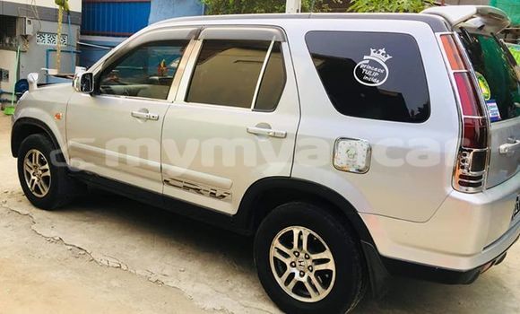 Buy Used Honda CR–V Silver Car in Yangon in Yangon Buy Used Honda CR–V Silver Car in Yangon in Yangon