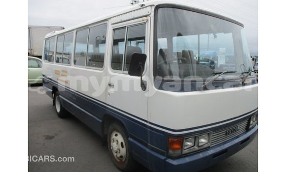 Buy Import Toyota Coaster White Car in Import - Dubai in Ayeyarwady Buy Import Toyota Coaster White Car in Import - Dubai in Ayeyarwady