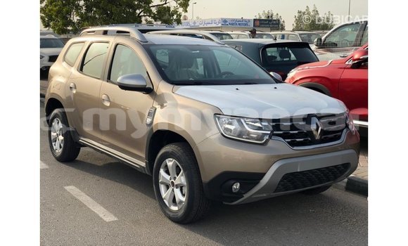 သွင်းကုန် Renault Duster Beige ကား Import - Dubai Ayeyarwady သွင်းကုန် Renault Duster Beige ကား Import - Dubai Ayeyarwady