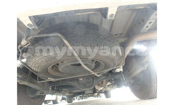 Buy Import Toyota Hiace White Car in Import - Dubai in Ayeyarwady Buy Import Toyota Hiace White Car in Import - Dubai in Ayeyarwady