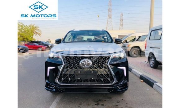Acheter Import Voiture Toyota Fortuner Noir à Import - Dubai, #<Region:0x000000000c5121b8>