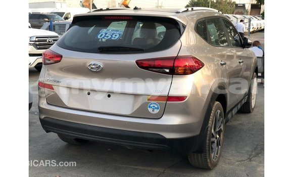 သွင်းကုန် Hyundai Tucson Other ကား Import - Dubai Ayeyarwady သွင်းကုန် Hyundai Tucson Other ကား Import - Dubai Ayeyarwady