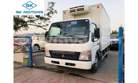 သွင်းကုန် Mitsubishi Carisma White ကား Import - Dubai Ayeyarwady သွင်းကုန် Mitsubishi Carisma White ကား Import - Dubai Ayeyarwady