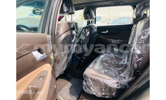သွင်းကုန် Hyundai Santa Fe Green ကား Import - Dubai Ayeyarwady သွင်းကုန် Hyundai Santa Fe Green ကား Import - Dubai Ayeyarwady