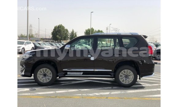 သွင်းကုန် Toyota Prado Brown ကား Import - Dubai Ayeyarwady သွင်းကုန် Toyota Prado Brown ကား Import - Dubai Ayeyarwady