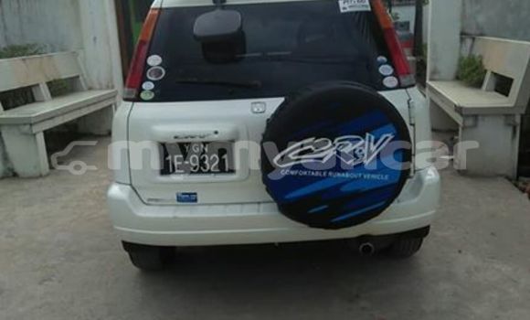 Buy Used Honda CR–V White Car in Yangon in Yangon Buy Used Honda CR–V White Car in Yangon in Yangon