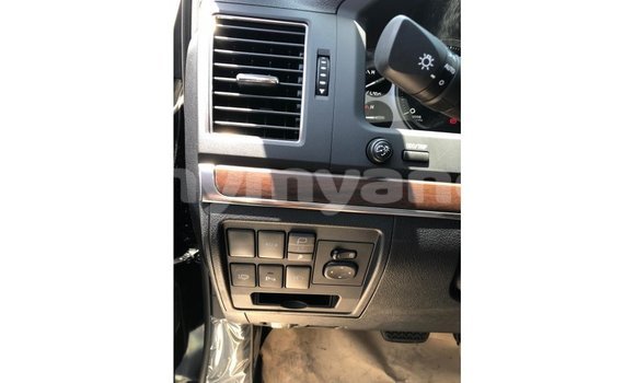 သွင်းကုန် Toyota Land Cruiser Black ကား Import - Dubai Ayeyarwady သွင်းကုန် Toyota Land Cruiser Black ကား Import - Dubai Ayeyarwady