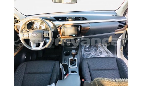Acheter Import Voiture Toyota Hilux Blanc à Import - Dubai, #<Region:0x000000000c5121b8> Acheter Import Voiture Toyota Hilux Blanc à Import - Dubai, #<Region:0x000000000c5121b8>