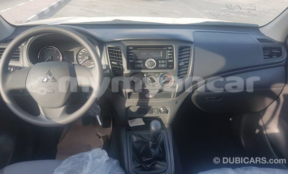 Buy Import Mitsubishi L200 White Car in Import - Dubai in Ayeyarwady Buy Import Mitsubishi L200 White Car in Import - Dubai in Ayeyarwady