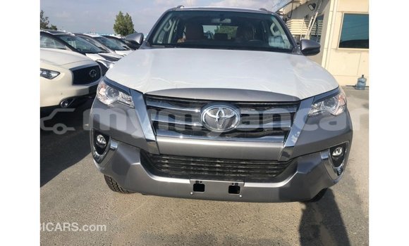 Buy Import Toyota Fortuner Other Car in Import - Dubai in Ayeyarwady Buy Import Toyota Fortuner Other Car in Import - Dubai in Ayeyarwady