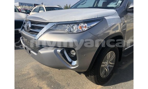 Buy Import Toyota Fortuner Other Car in Import - Dubai in Ayeyarwady Buy Import Toyota Fortuner Other Car in Import - Dubai in Ayeyarwady